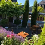 Springiersbacher-hof *